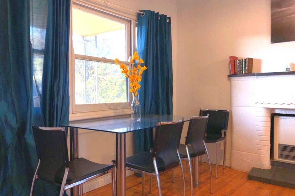 Modern Charming Miners’ Cottage +Free Internet Broken Hill Exterior foto